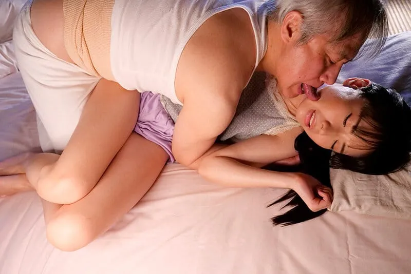 Chịch lút cán em ghệ dâm vú siêu to cực phẩm
